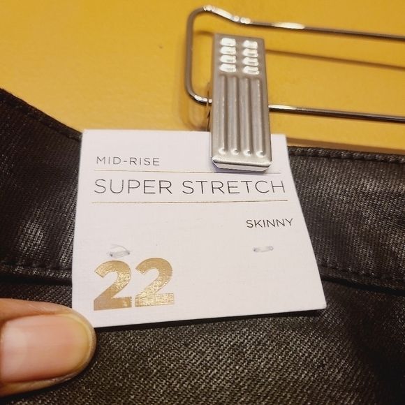 Lane Bryant | Women's Distressed Faux Leather Stretch Skinny Jeans (Size 22R) - Picture 8 of 15